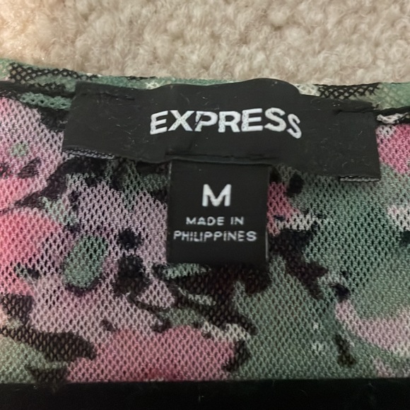 Express floral tank - Picture 2 of 3